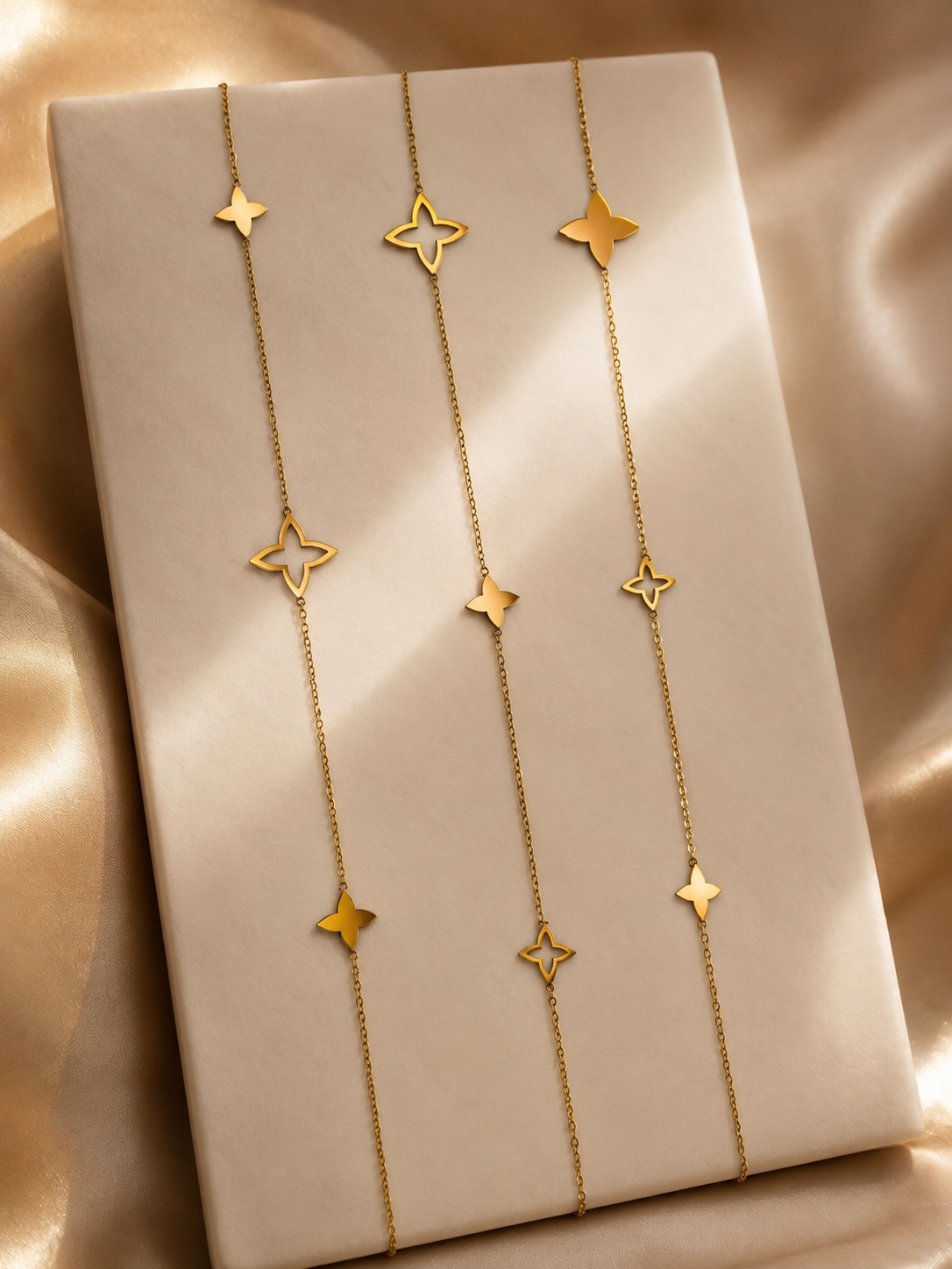 Garden Hip chain